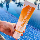 ضد آفتاب آلوئه ورا جدید فوراورمناسب پوست خشک و حساس (ضد لک و آبرسان) | Aloe Sunscreen new